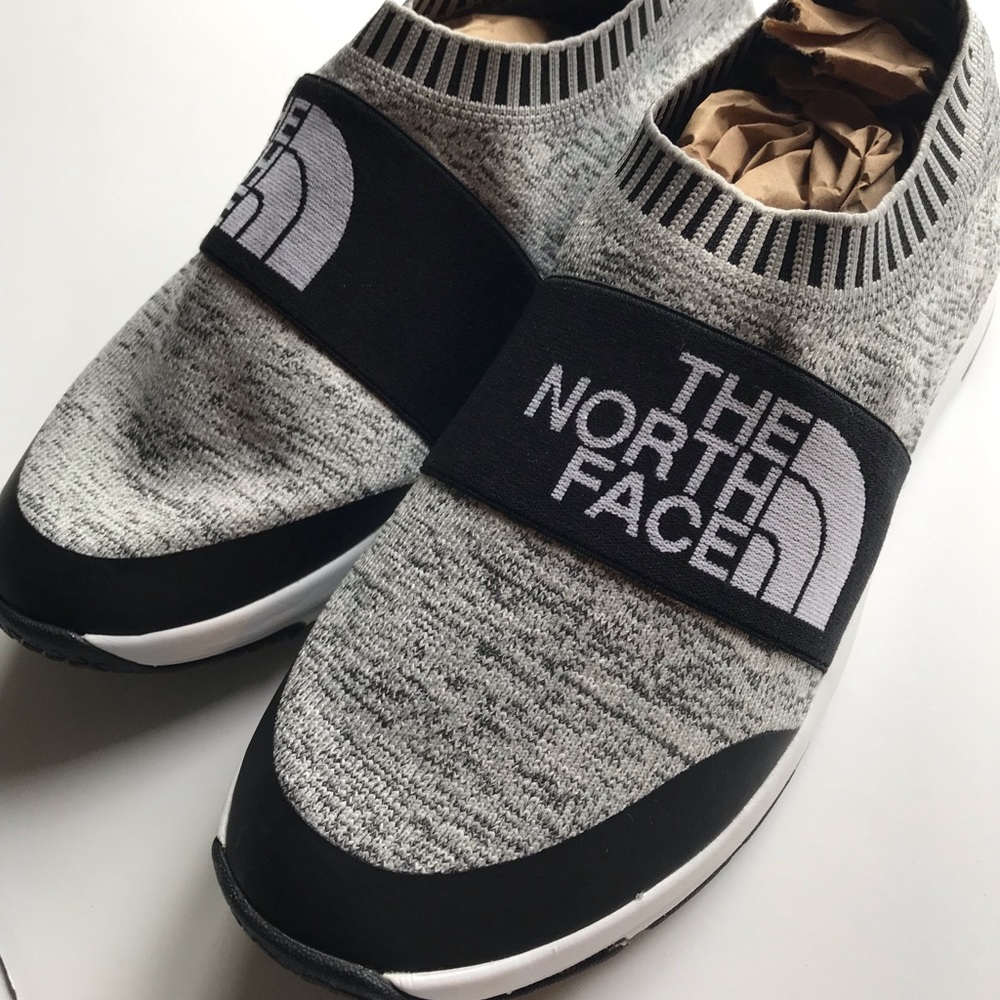Women’s The North Face Slip on Sneakers US 9
